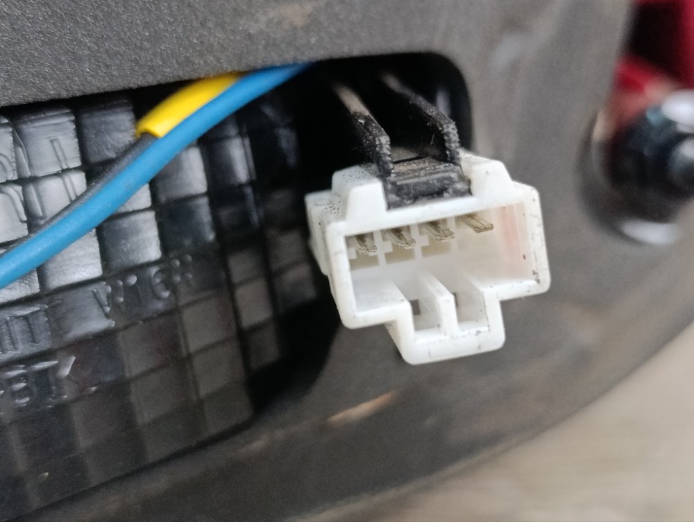 Фонарь в крышку багажника, 7500 рублей, Москва