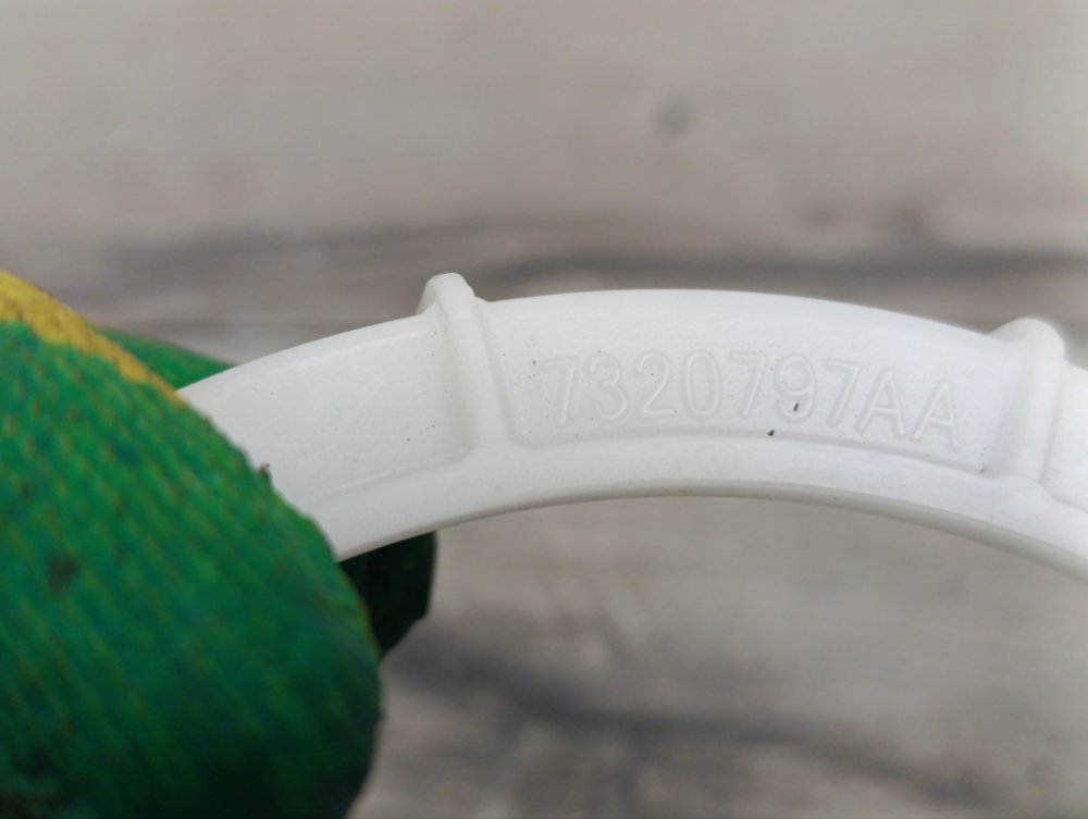 Гайка бензонасоса, 500 рублей, Москва