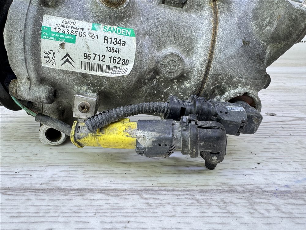 Компрессор кондиционера, 9000 рублей, Севастополь