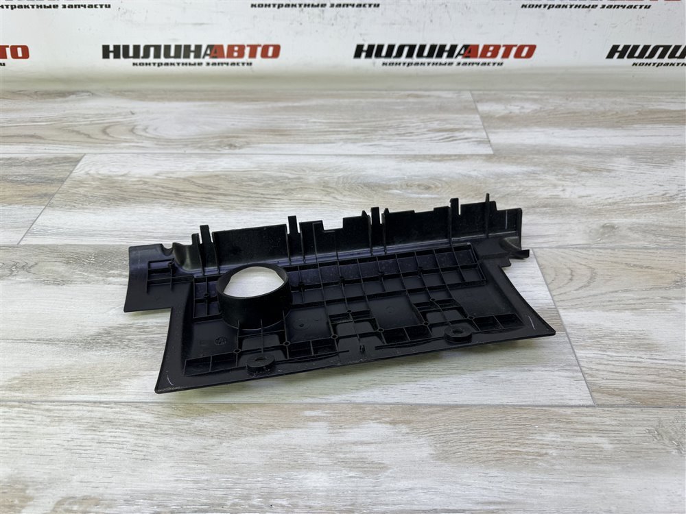 Накладка двигателя, 500 рублей, Севастополь