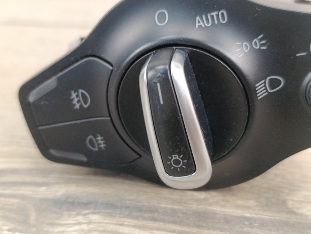 Блок управления светом, 500 рублей, Москва