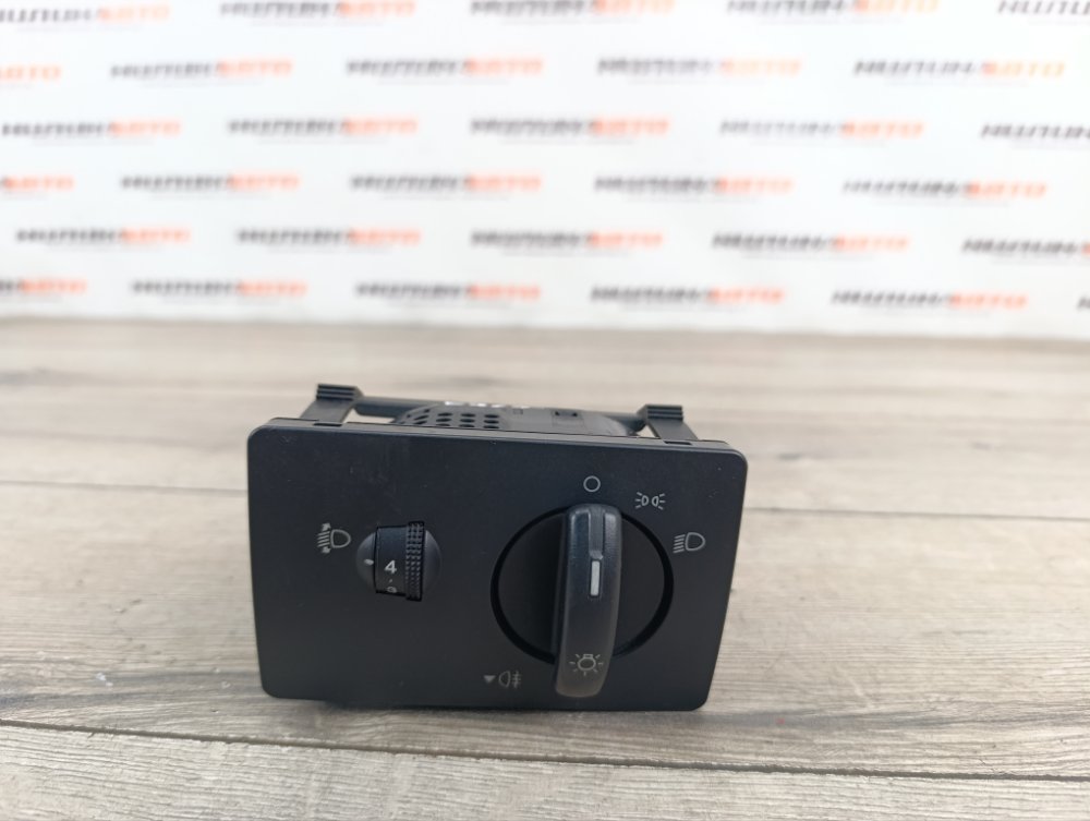 Блок управления светом, 1000 рублей, Москва