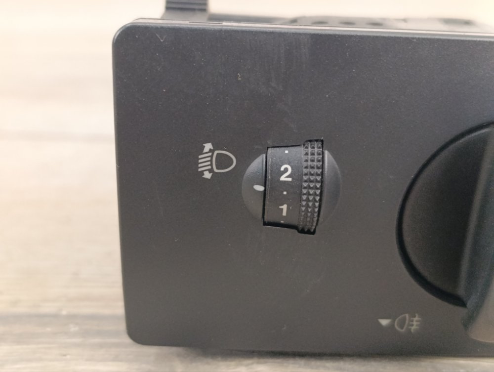 Блок управления светом, 1000 рублей, Москва