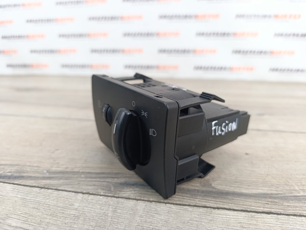 Блок управления светом, 1000 рублей, Москва