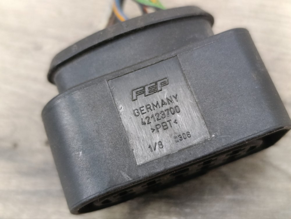 Фишка фары, 600 рублей, Москва