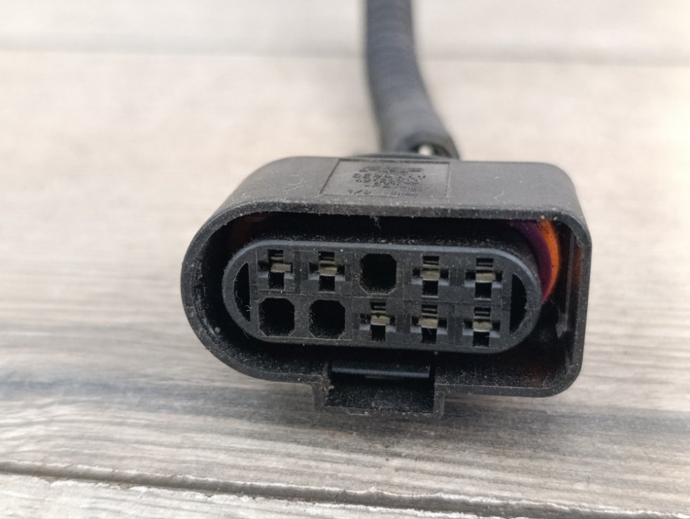 Фишка фары, 600 рублей, Москва