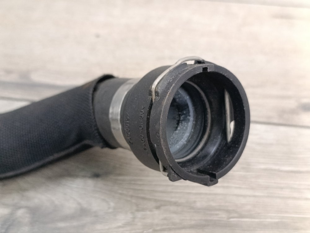 Патрубок системы охлаждения, 1000 рублей, Москва