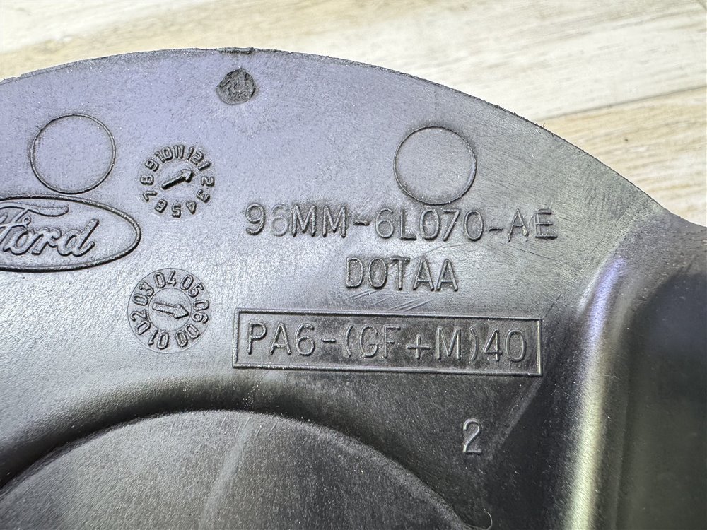 Кожух ГРМ, 500 рублей, Севастополь