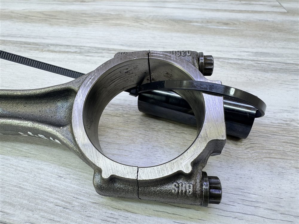 Шатун двигателя, 3000 рублей, Севастополь