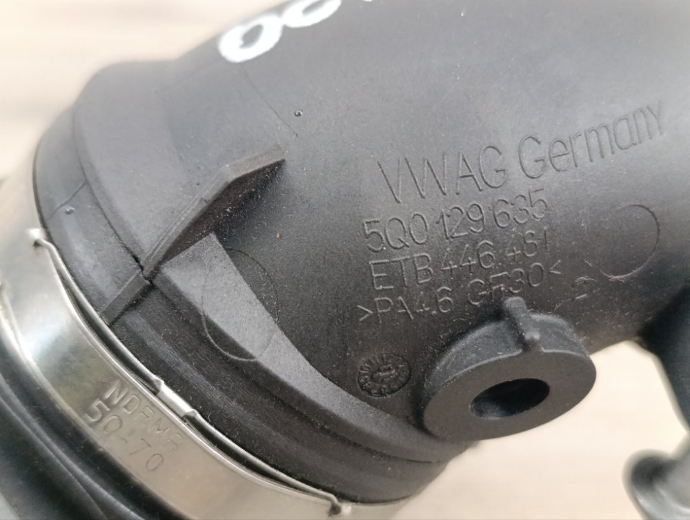 Патрубок воздушного фильтра, 2500 рублей, Москва