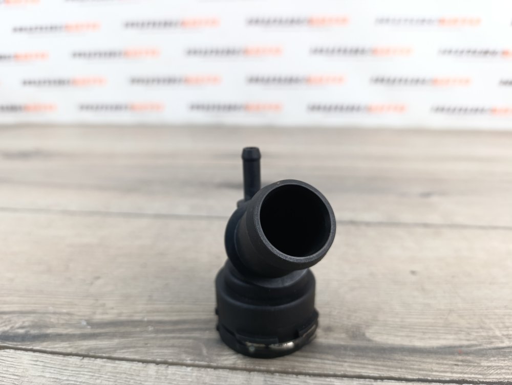 Фланец системы охлаждения, 700 рублей, Москва