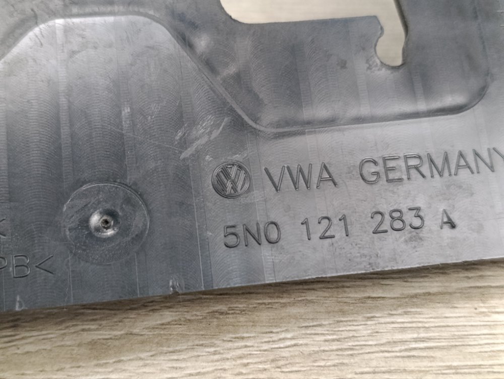 Дефлектор радиатора, 800 рублей, Москва