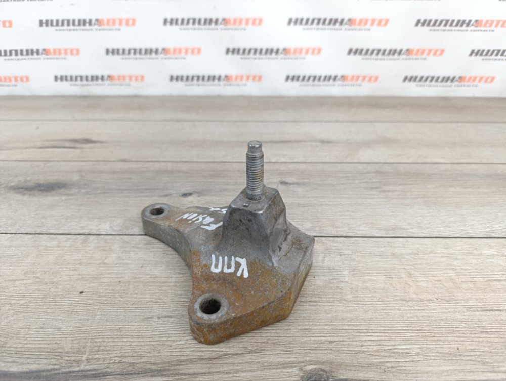 Кронштейн КПП, 500 рублей, Москва