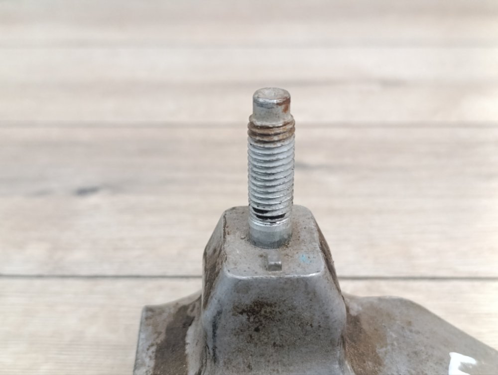 Кронштейн КПП, 500 рублей, Москва