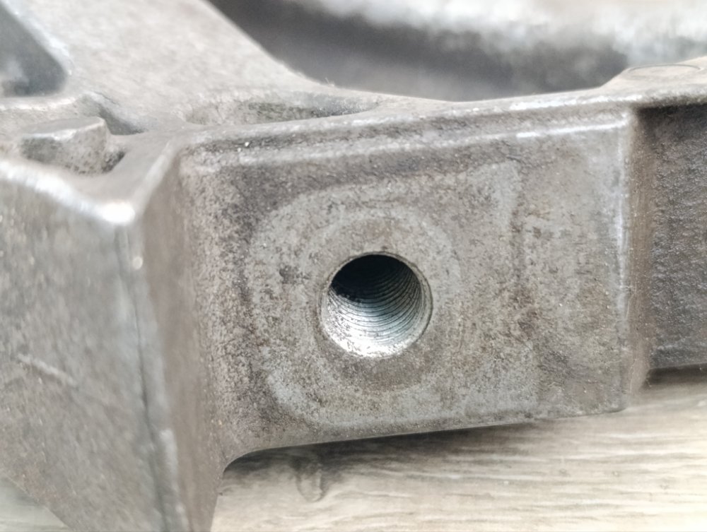 Кронштейн двигателя, 2000 рублей, Москва