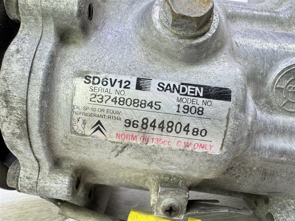 Компрессор кондиционера, 11000 рублей, Севастополь