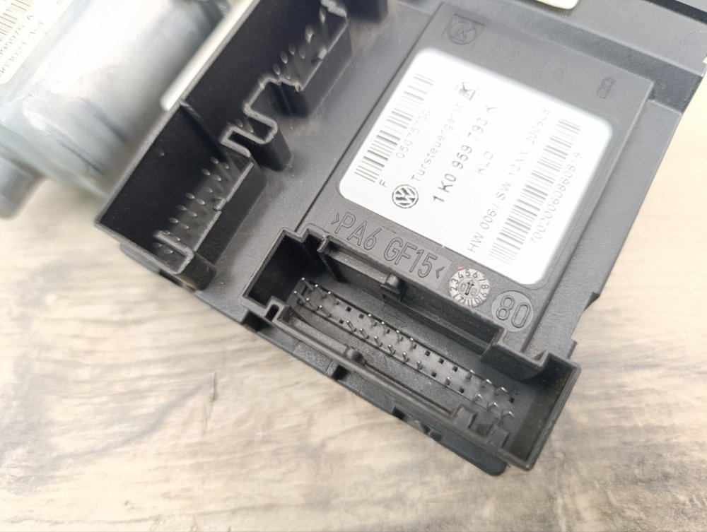 Моторчик стеклоподъемника, 1000 рублей, Москва