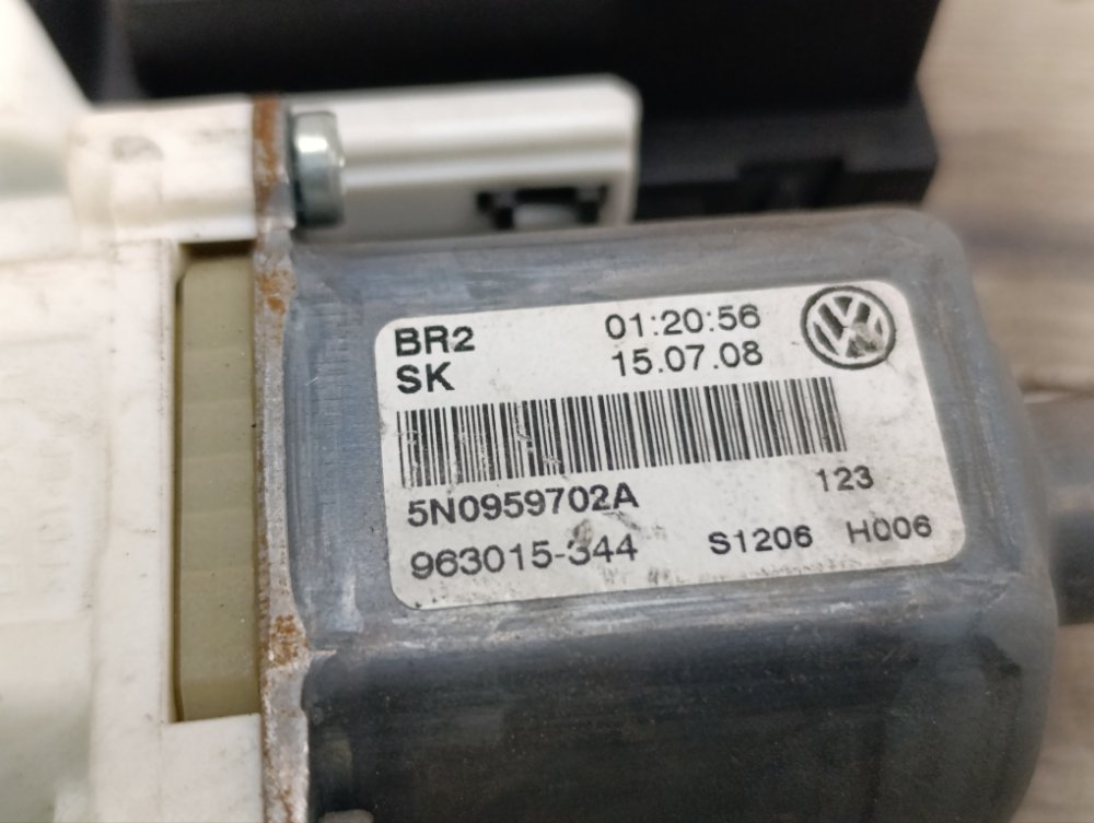 Моторчик стеклоподъемника, 1000 рублей, Москва