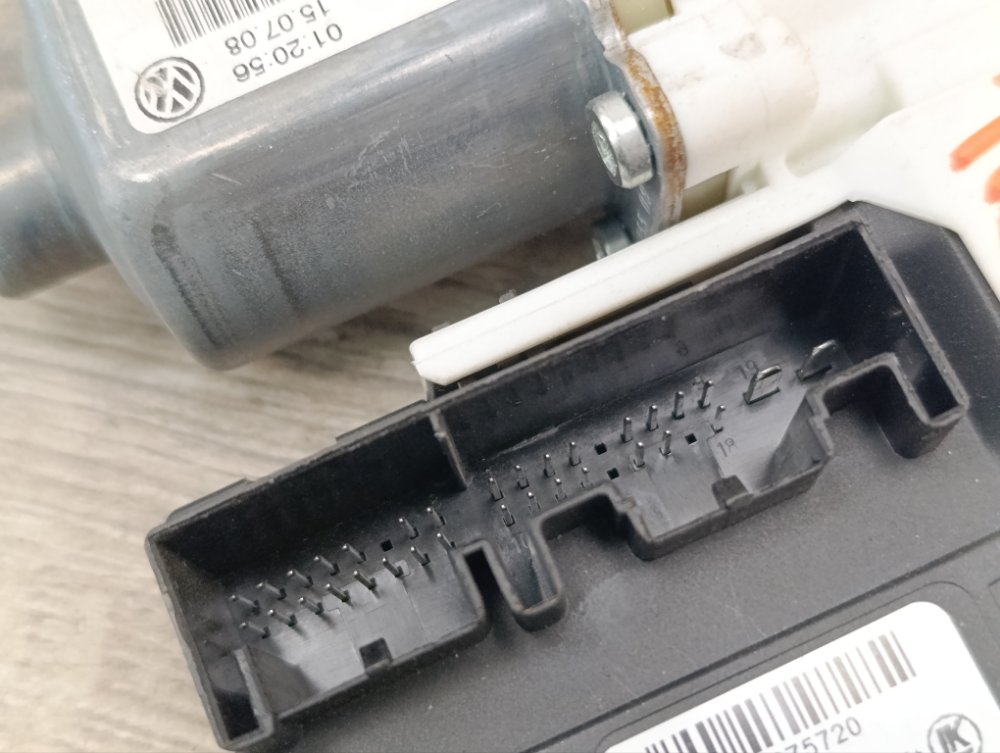 Моторчик стеклоподъемника, 1000 рублей, Москва