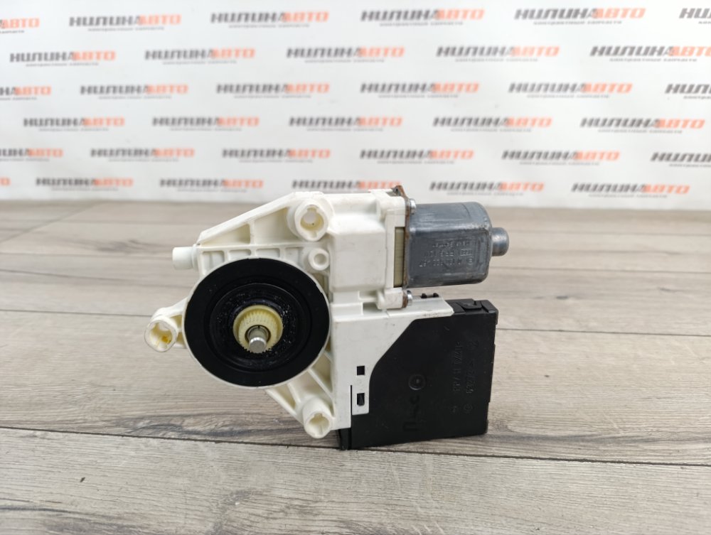 Моторчик стеклоподъемника, 1000 рублей, Москва