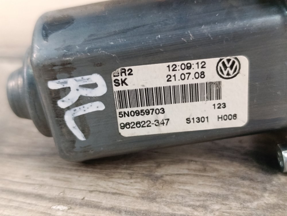 Моторчик стеклоподъемника, 500 рублей, Москва