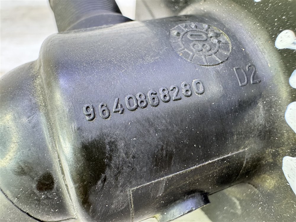 Фланец системы охлаждения, 500 рублей, Севастополь