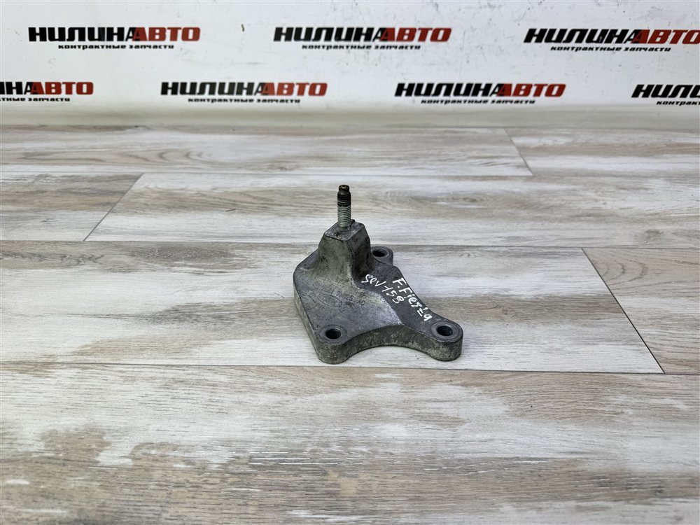 Кронштейн КПП, 500 рублей, Севастополь