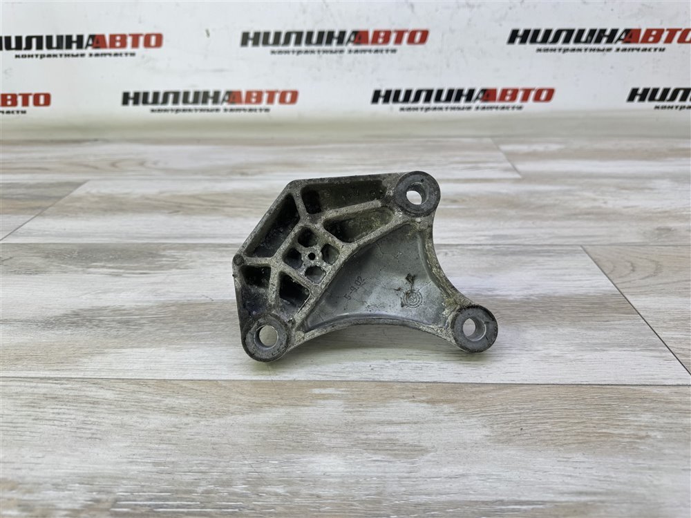 Кронштейн КПП, 500 рублей, Севастополь