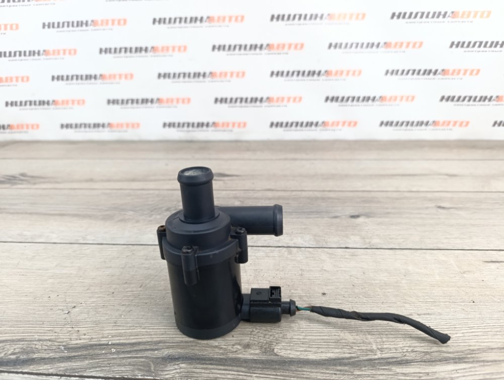 Насос водяной вспомогательный, 2000 рублей, Москва