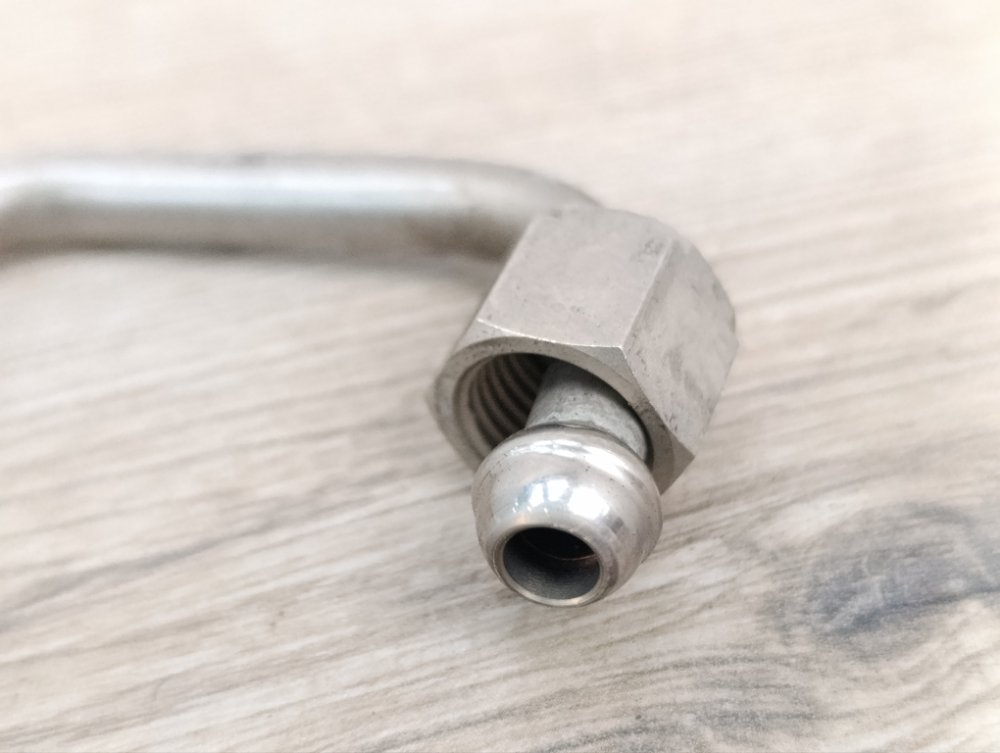 Трубка топливная, 500 рублей, Москва