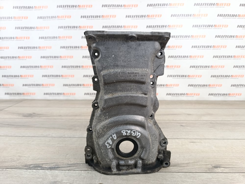 Крышка двигателя, 3000 рублей, Москва