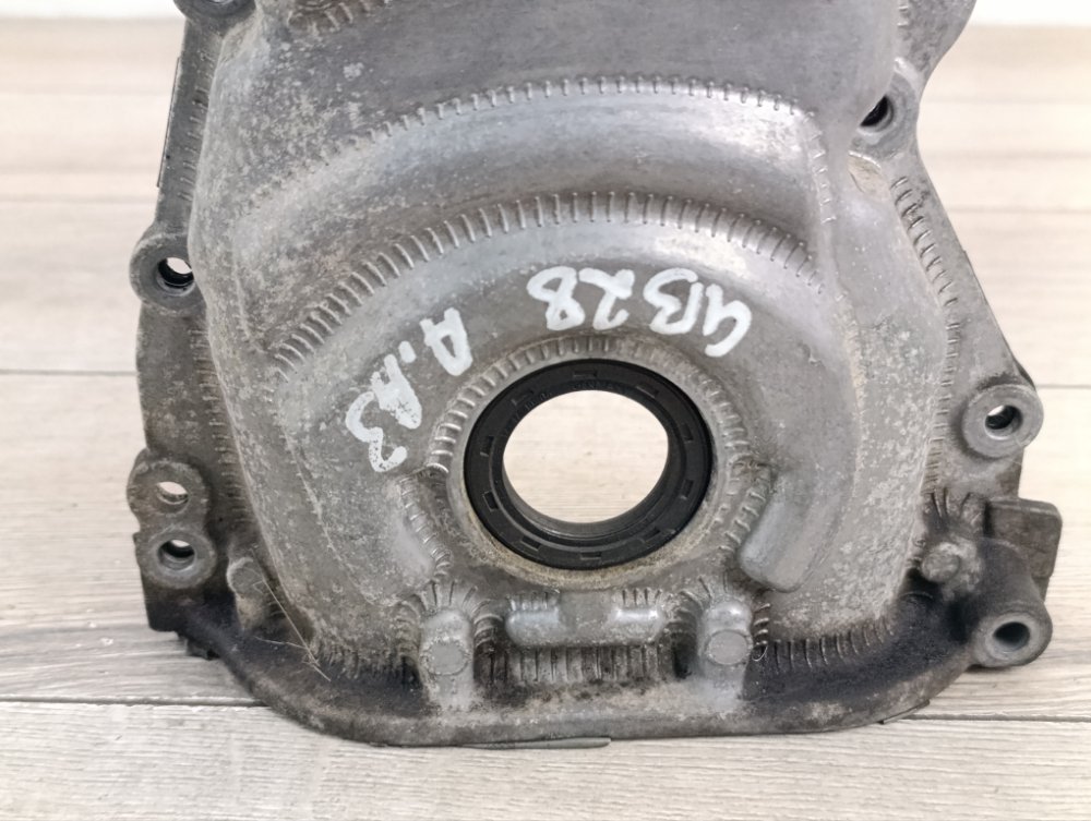 Крышка двигателя, 3000 рублей, Москва