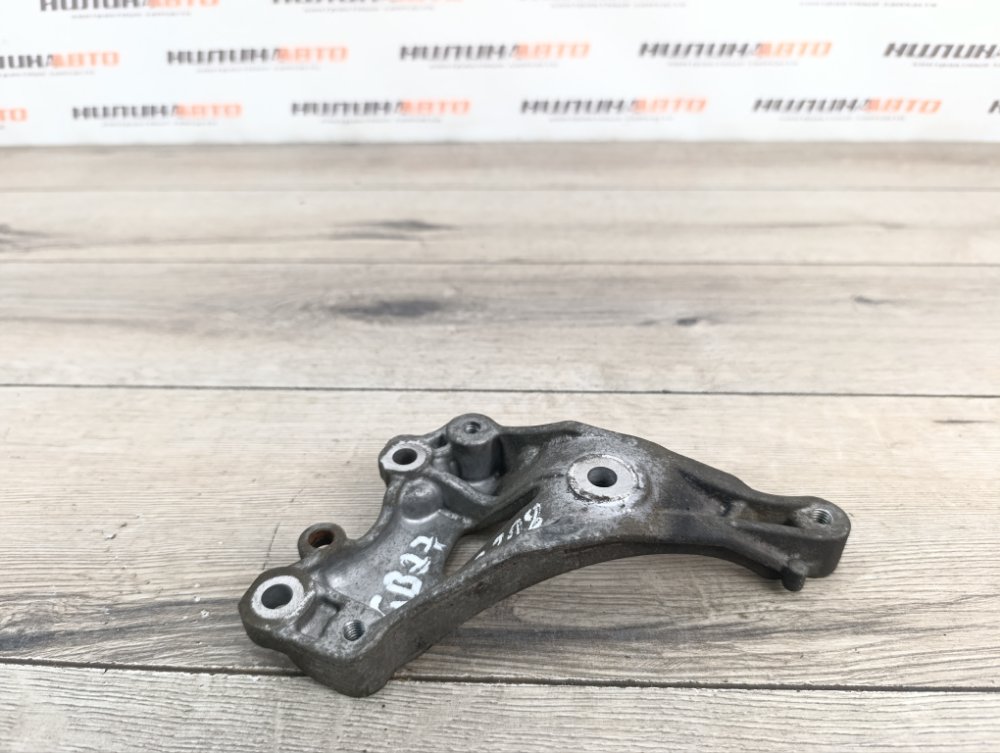 Кронштейн компрессора кондиционера, 500 рублей, Москва