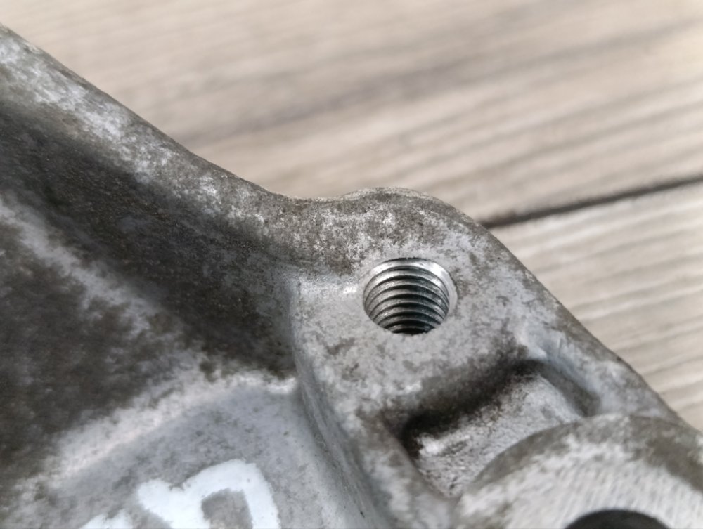 Кронштейн компрессора кондиционера, 500 рублей, Москва