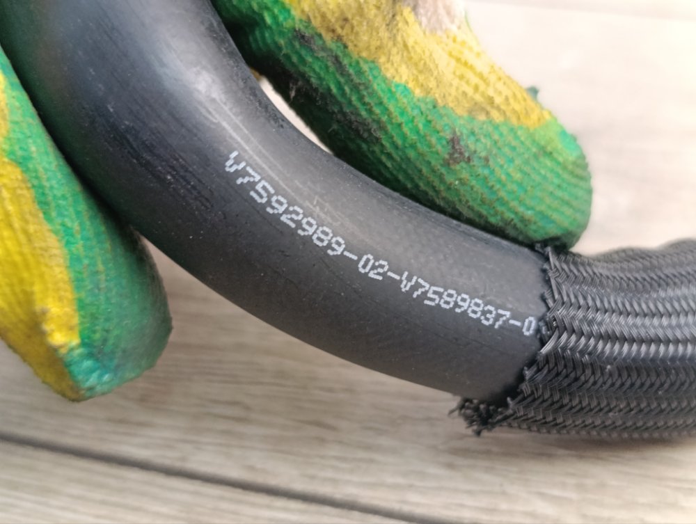 Трубка картерных газов, 1000 рублей, Москва