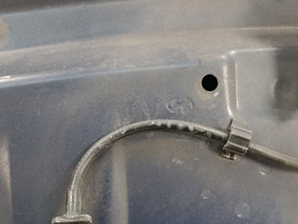 Капот, 40000 рублей, Москва