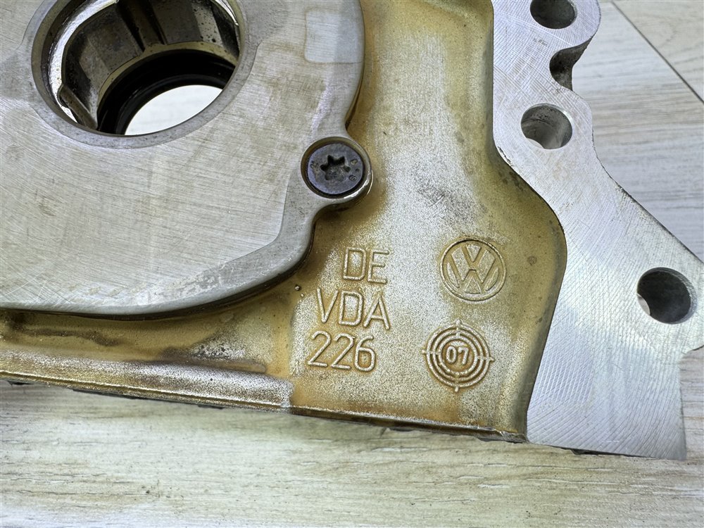 Насос масляный, 1500 рублей, Севастополь