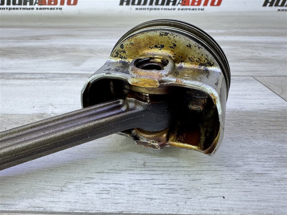 Поршень двигателя, 2000 рублей, Севастополь