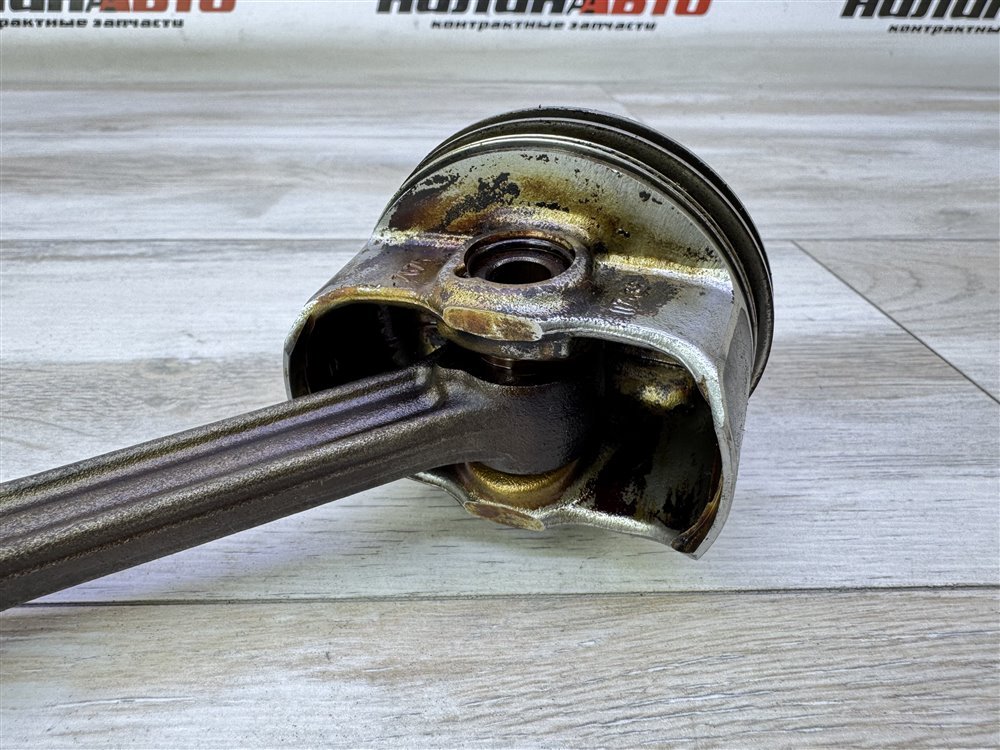 Поршень двигателя, 2000 рублей, Севастополь