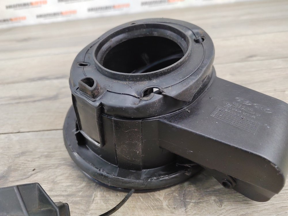 Лючок топливного бака, 1400 рублей, Москва