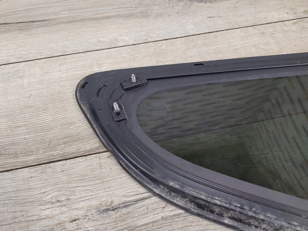 Стекло глухое кузова, 3000 рублей, Москва