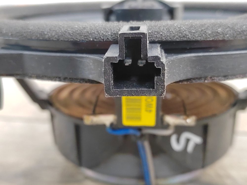 Динамик, 1000 рублей, Москва