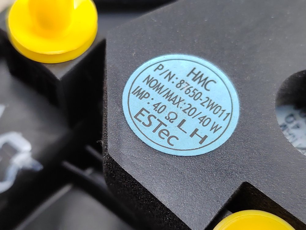 Динамик, 1100 рублей, Москва