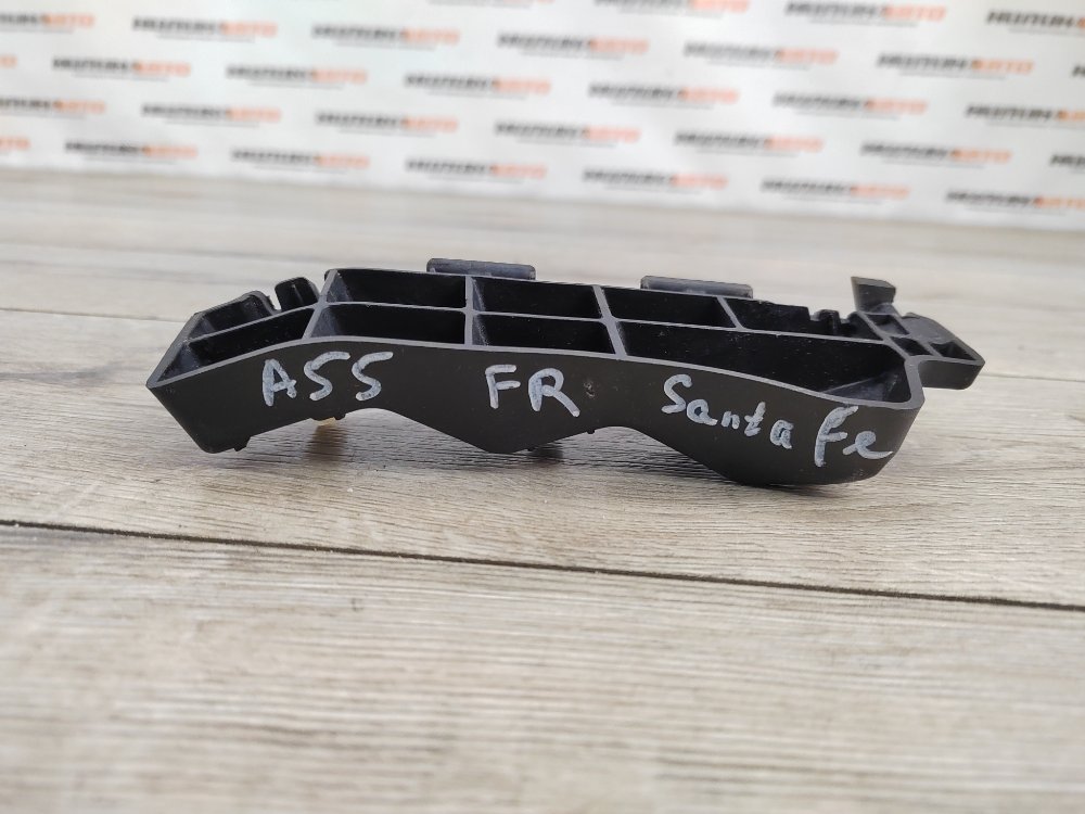 Кронштейн крыла, 500 рублей, Москва