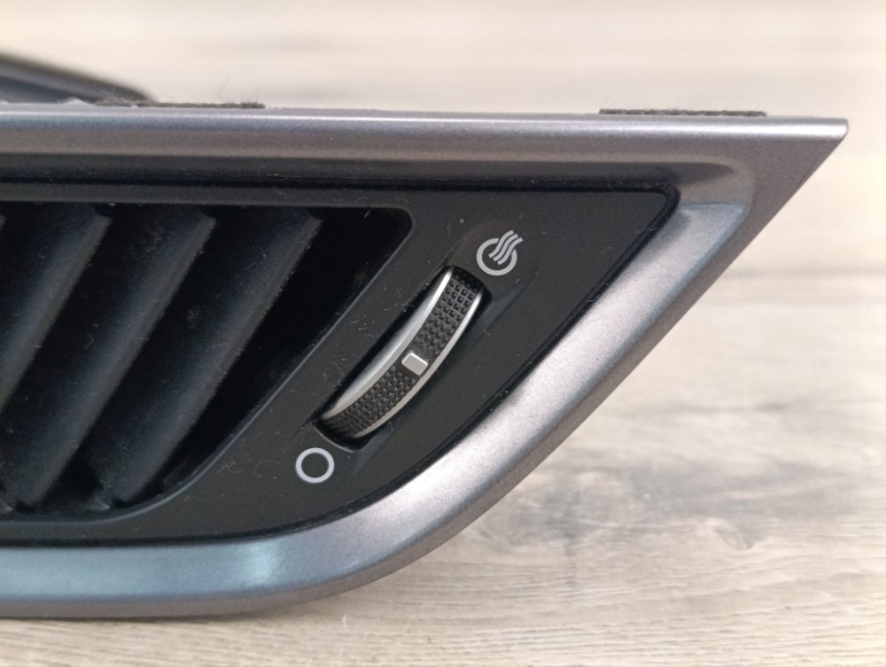 Дефлектор в торпедо, 2000 рублей, Москва