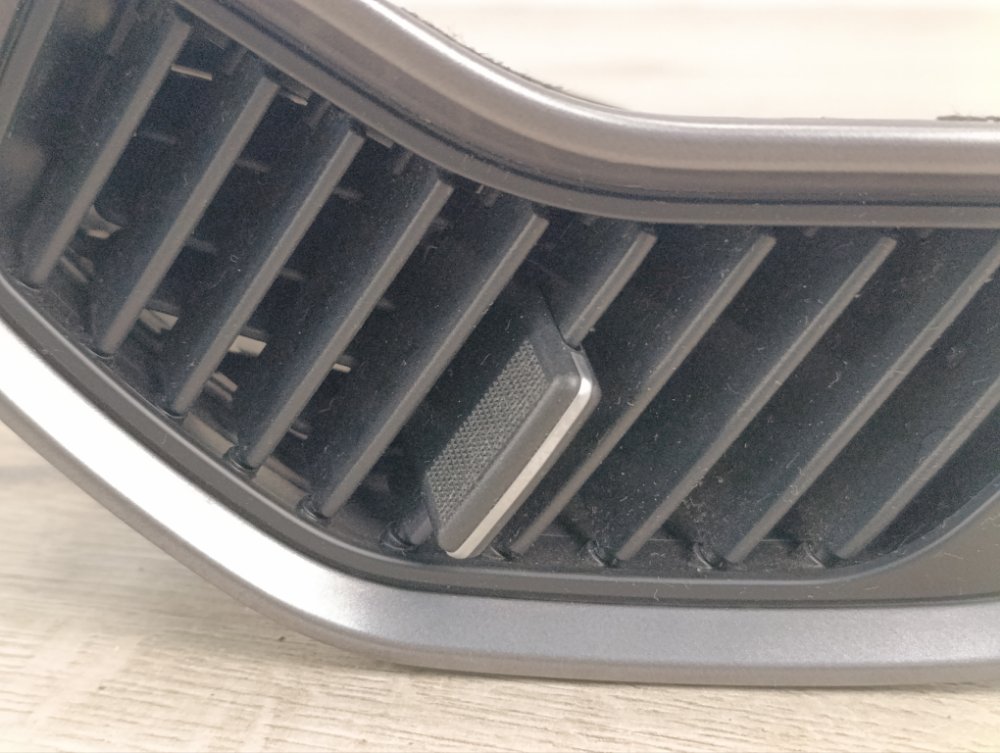 Дефлектор в торпедо, 2000 рублей, Москва