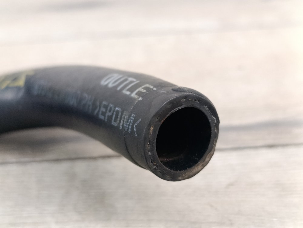 Патрубок системы охлаждения, 500 рублей, Москва