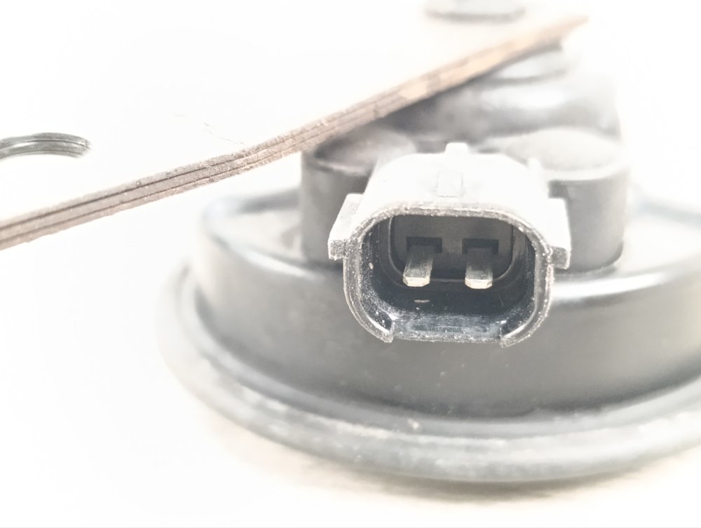 Звуковой сигнал, 2000 рублей, Москва