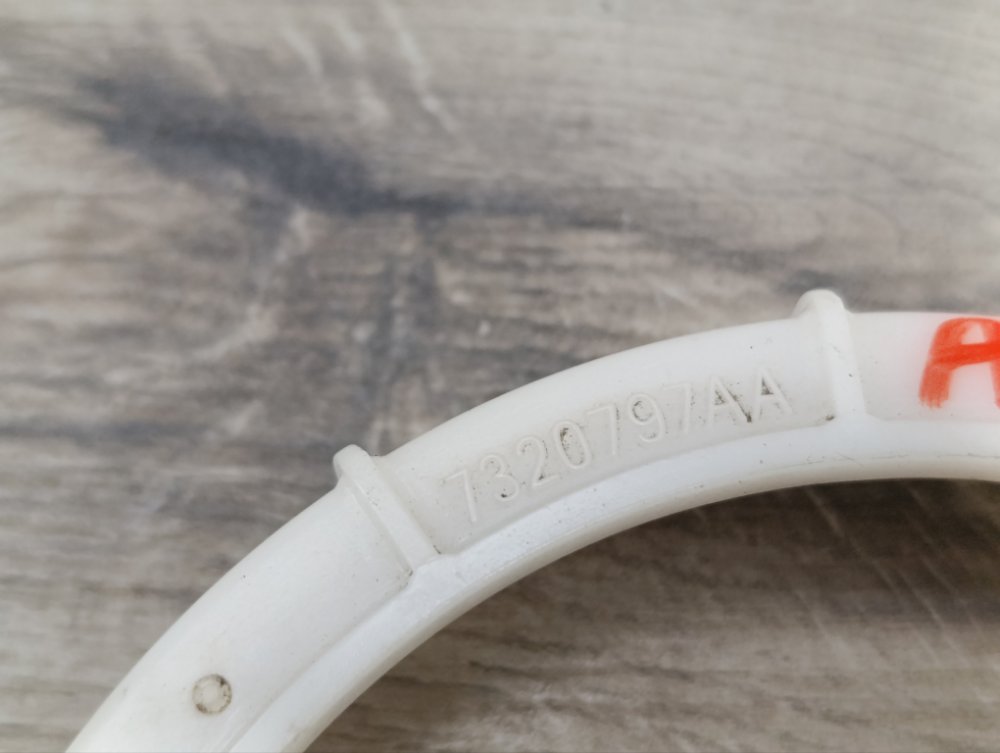 Гайка бензонасоса, 500 рублей, Москва