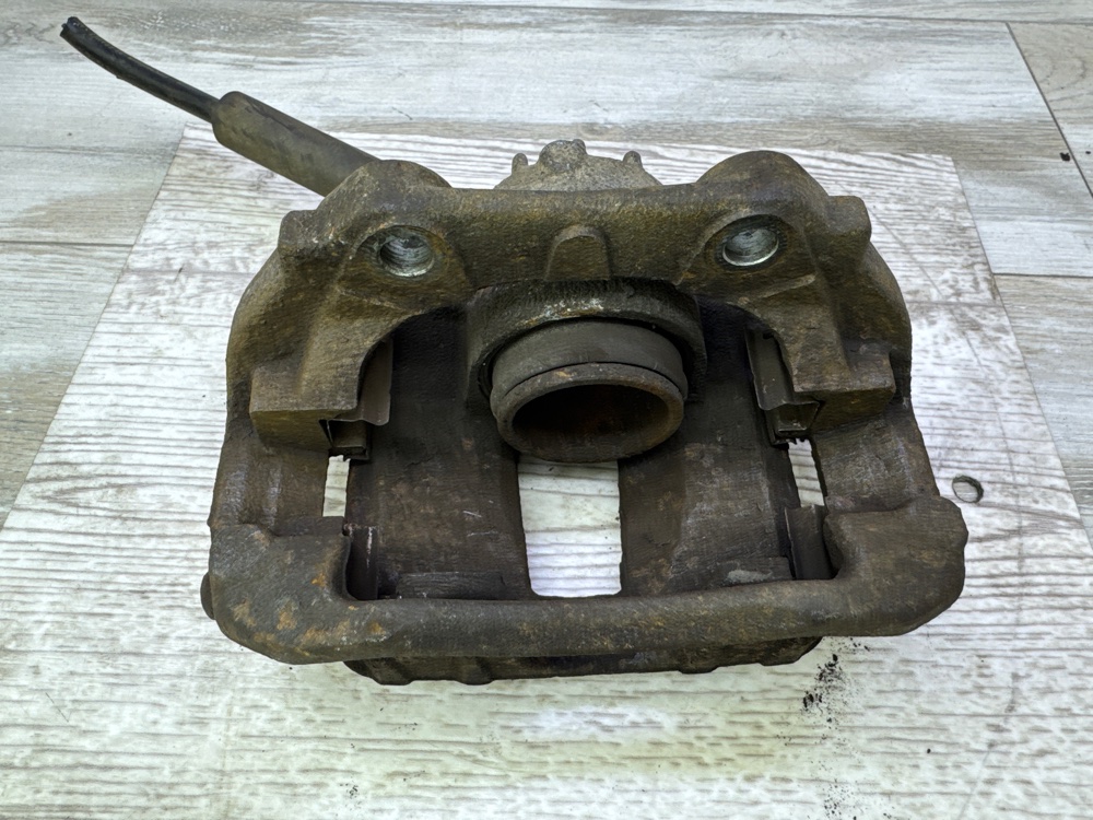 Суппорт тормозной, 1000 рублей, Севастополь